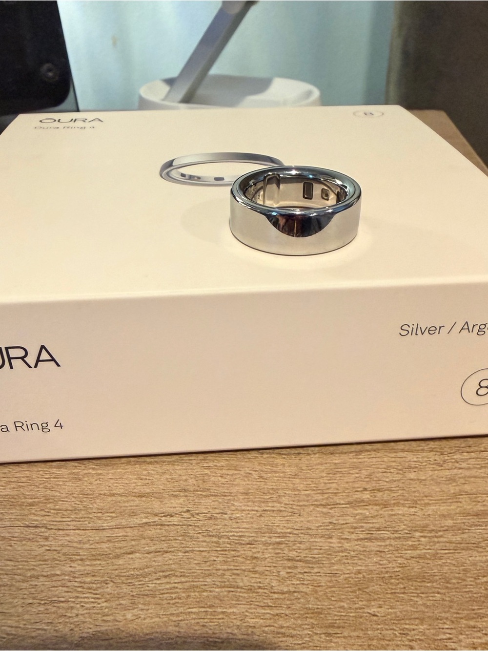 Oura Ring 4 Silver Size 8 - Picture 5 of 9